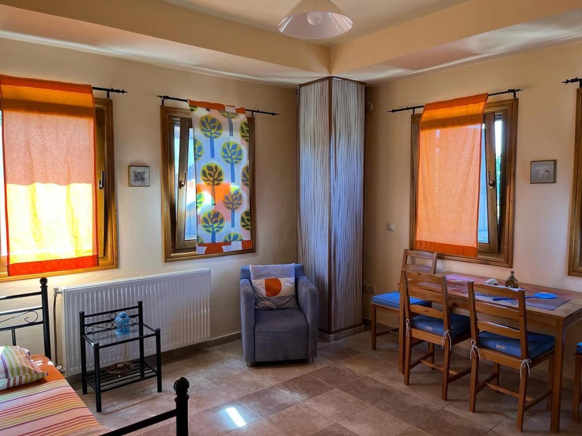 Guesthouse Kaliepia 이에리소스 외부 사진