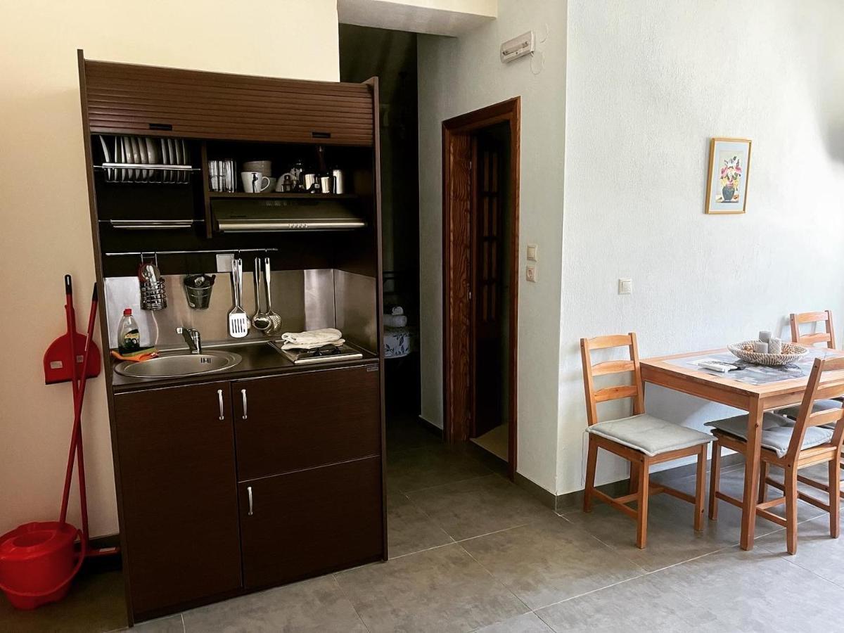 Guesthouse Kaliepia 이에리소스 외부 사진