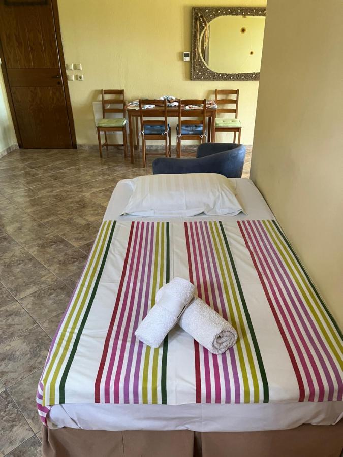 Guesthouse Kaliepia 이에리소스 외부 사진