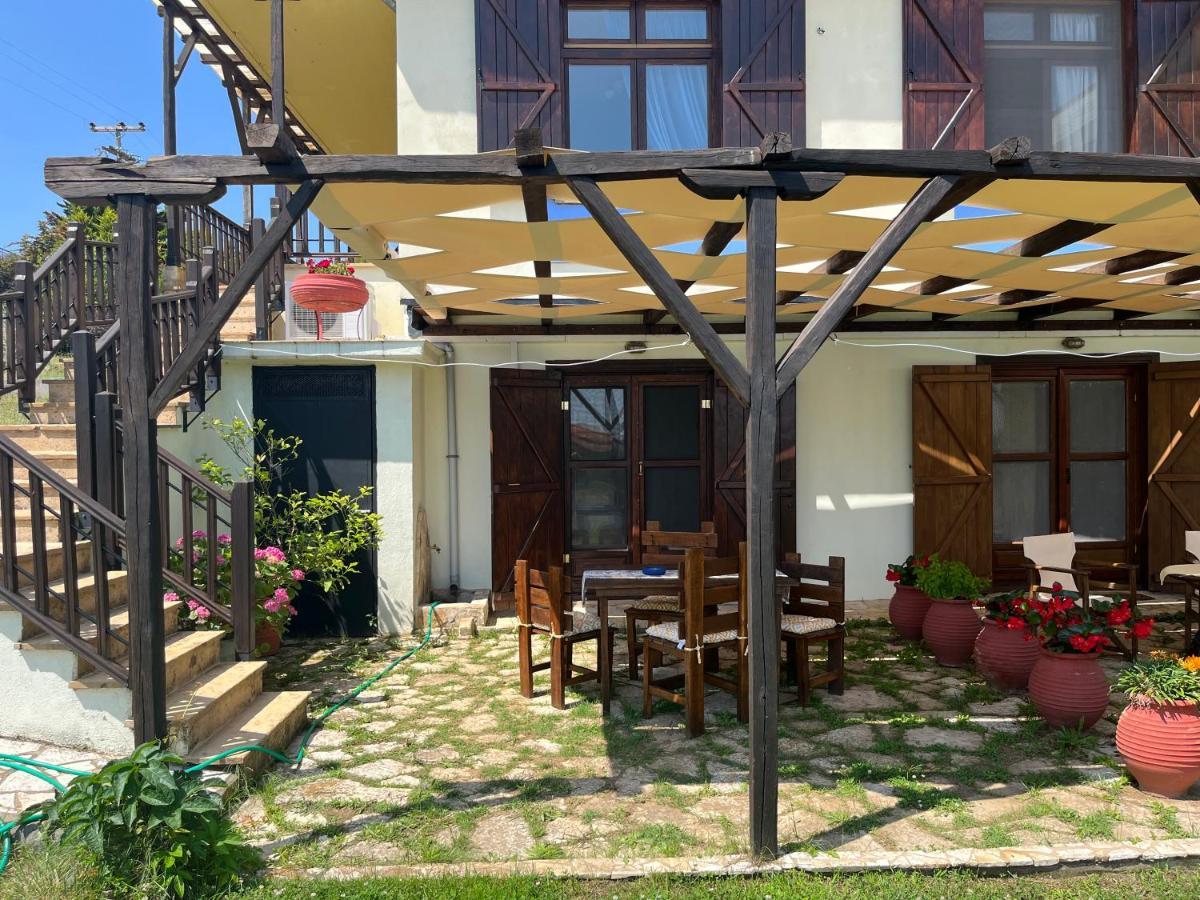 Guesthouse Kaliepia 이에리소스 외부 사진